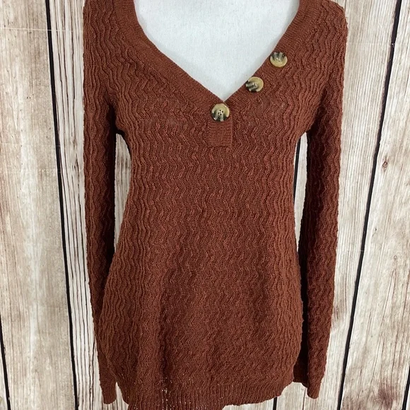 Maurice’s Red/Brown Dark Caramel Color Open Knit Sweater Medium - Picture 2 of 10